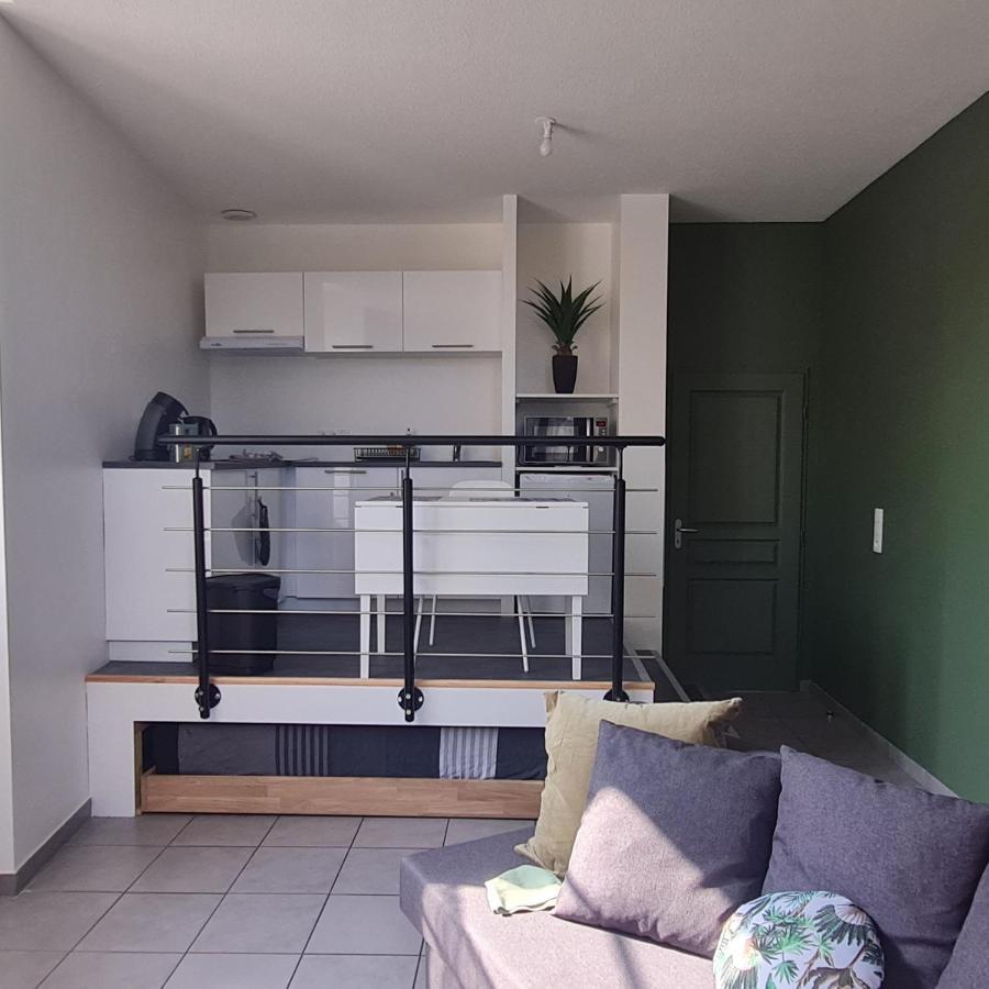 Appartement Studio Dole Grevy Deux Etoiles Exterior photo